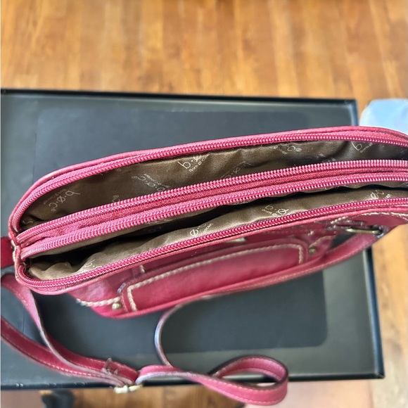 Born Concept BOC crossbody handbag - Picture 2 of 9